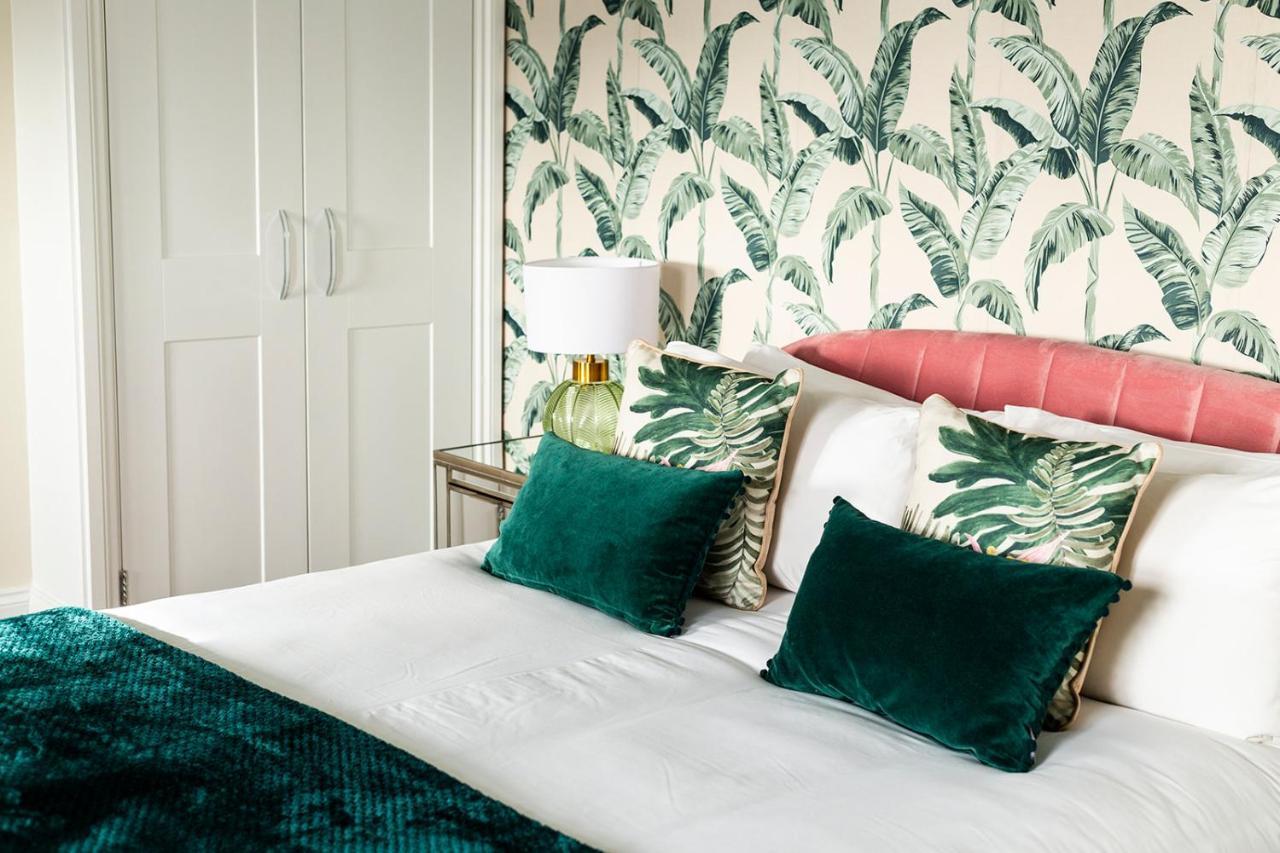 Stunning Seaside Apartment Over 3 Floors Near Margate Westgate-on-Sea Екстериор снимка