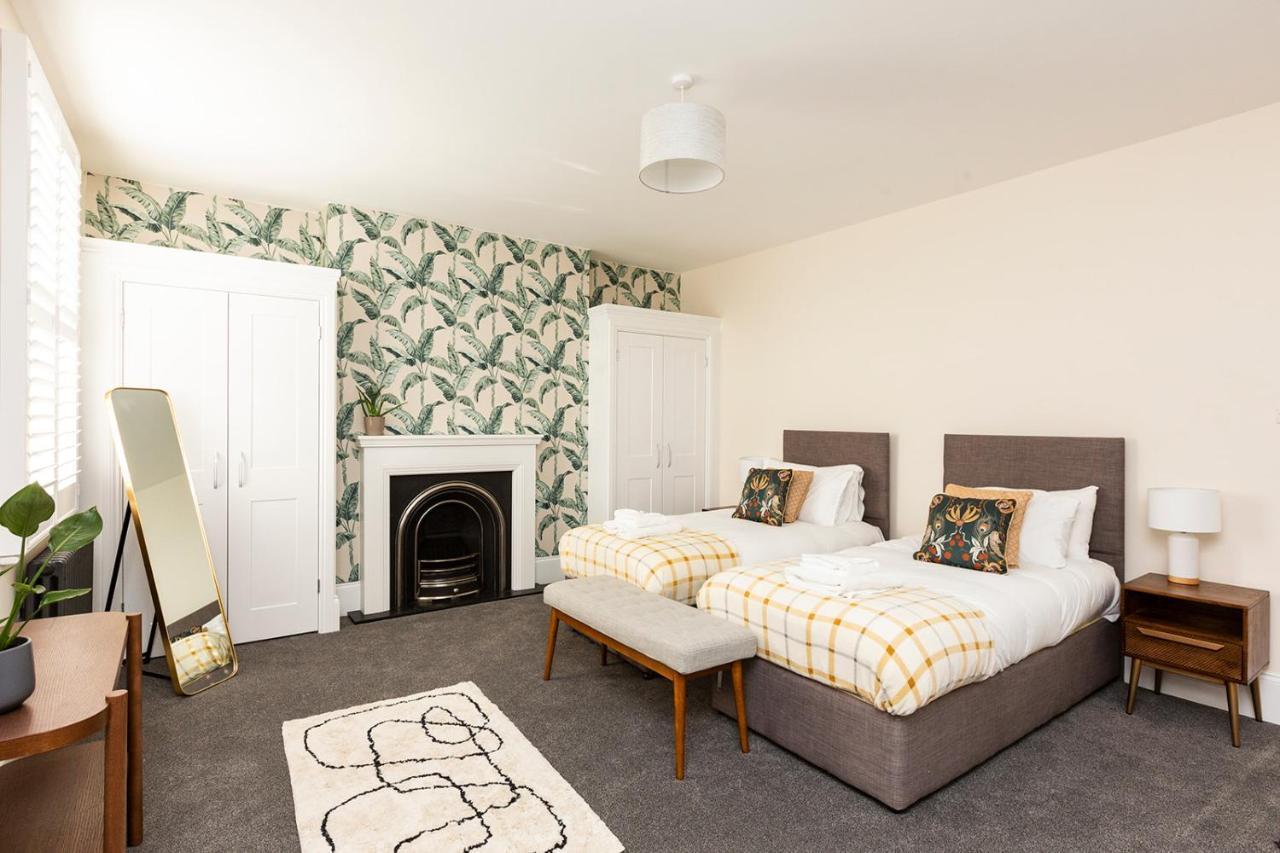 Stunning Seaside Apartment Over 3 Floors Near Margate Westgate-on-Sea Екстериор снимка