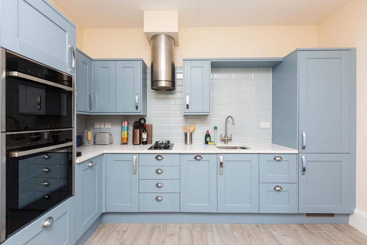 Stunning Seaside Apartment Over 3 Floors Near Margate Westgate-on-Sea Екстериор снимка